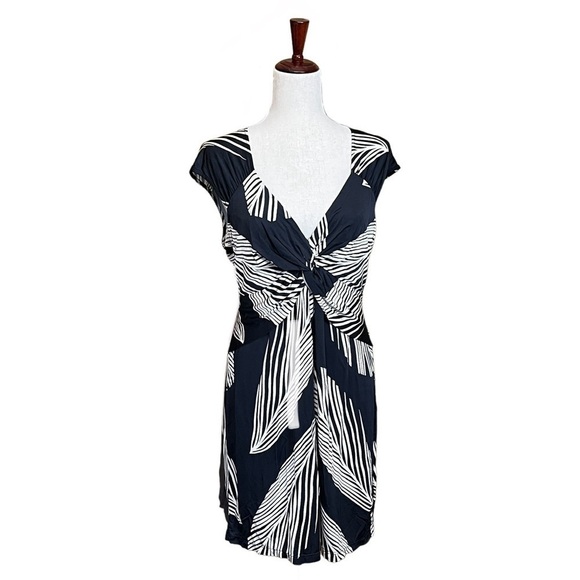 BCBGMaxAzria Petite Twist Front Tropical Rayon Dress. Black Tan Size LP #1181 - Picture 1 of 6
